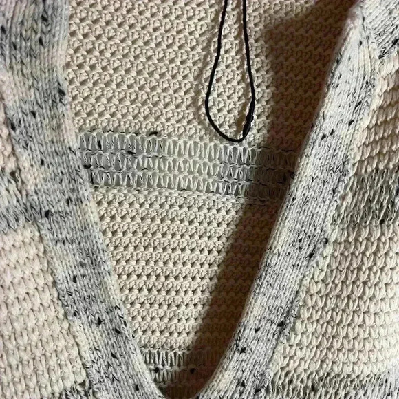 BNWT Vince Oversized Cotton Sweater  Size XS - Picture 7 of 9